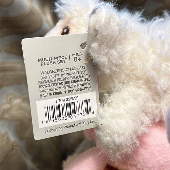 Babies Stuffed Animals Rattle Soft and precious NWT - Picture 5 of 9